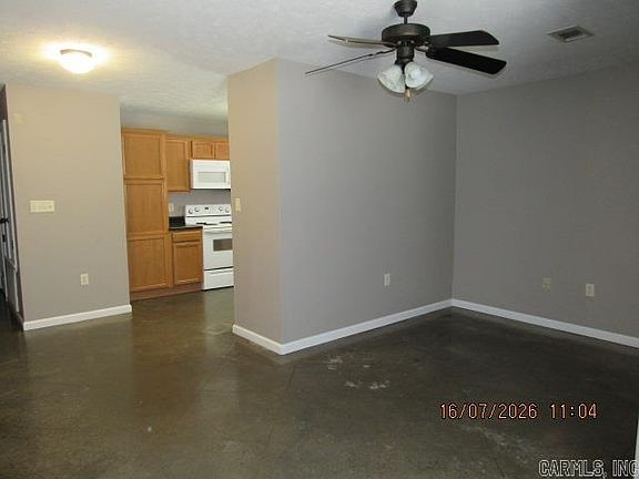 3rd image of 2125B Rosemary Dr