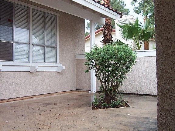 2nd image of 3792 Red Rock St