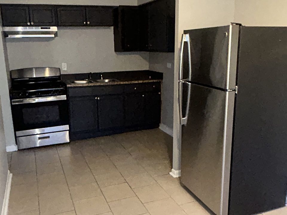 1st image of 6435 S Evans Ave #1