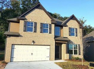 5869 Savannah River Rd, College Park, GA 30349