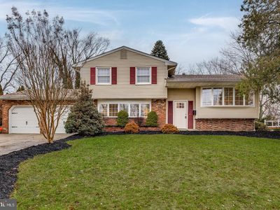 10 Holyoke Dr, Delran, NJ, 08075