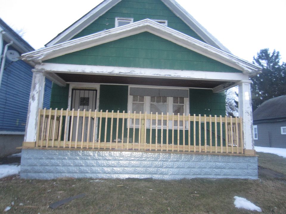 1st image of 83 Woltz Ave #2