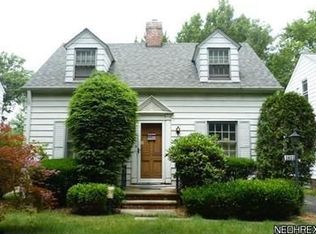 3933 Delmore Rd, Cleveland Heights, OH 44121