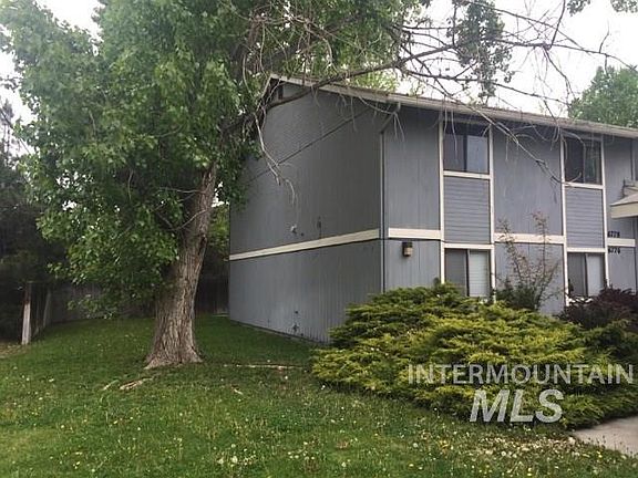 3rd image of 6772-6778 W Douglas Ln