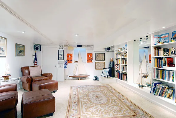 Rented by Compass | media 15