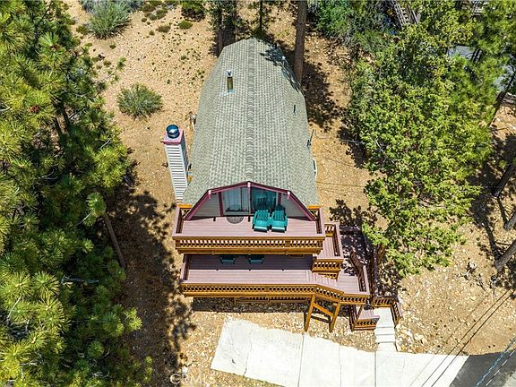 4th image of 865 Bear Mountain Rd