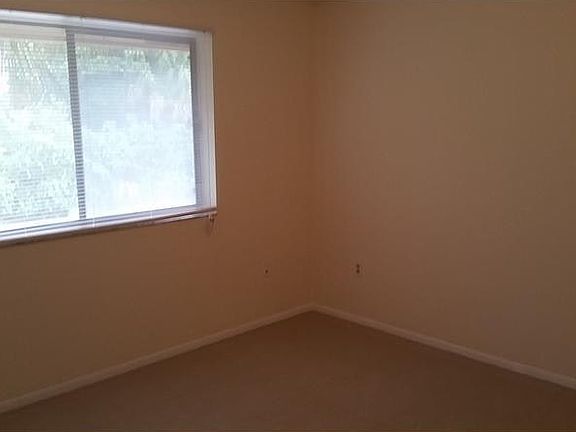 2nd image of 3206 Coral Lake Ln