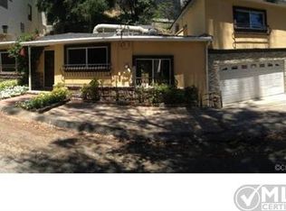 21437 Rios St, Woodland Hills, CA 91364