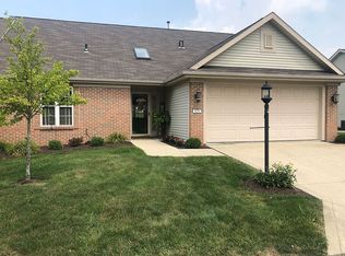 820 Tattersholl Ct, Fort Wayne, IN 46804