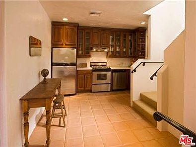 5th image of 502 N Bedford Dr #Gh