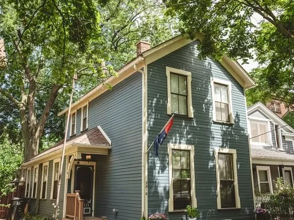 2816 Bridge Ave, Cleveland, OH 44113