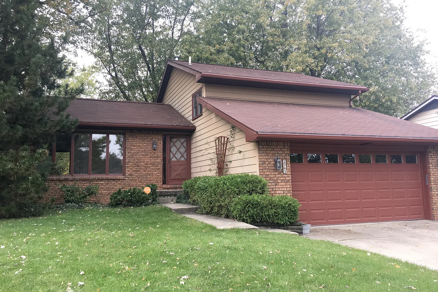 1743 Moundford Ct photo 1
