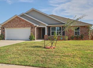 1059 Enclave Cir, Long Beach, MS 39560