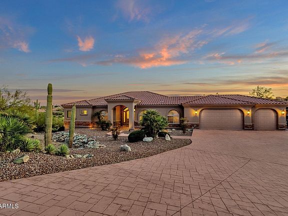 3rd image of 16211 E CHOLLA Drive