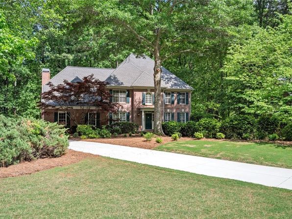 2170 Lake Grove Ln, Milton, GA 30004