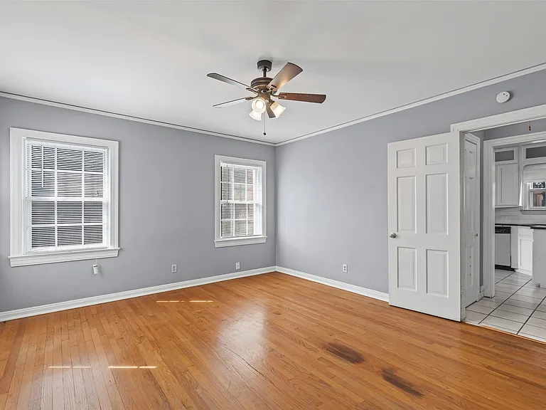 5834 Goodwin Ave — Photo 26