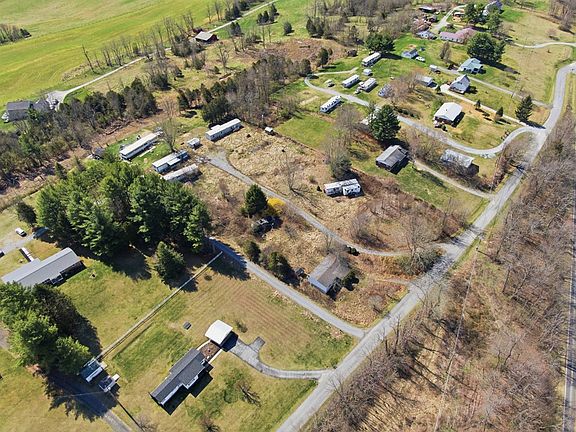 5th image of 185 Coxs Trailer Park Rd