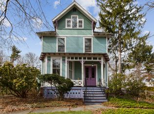 95 Kenyon St, Hartford, CT 06105