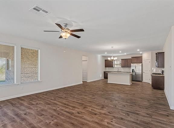 4th image of 1644 Reserve Dr