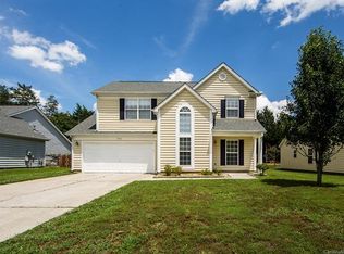 3938 Cedar Hill Dr, Charlotte, NC 28273