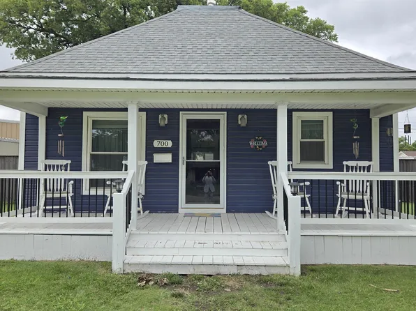 700 S Broadway St, Plainville, KS 67663