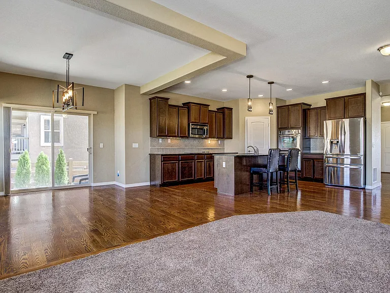 884 Black Arrow Dr — Photo 4
