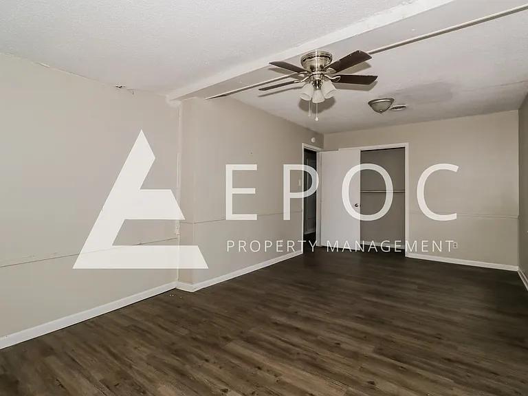 1412 Alta Mira Dr — Photo 5