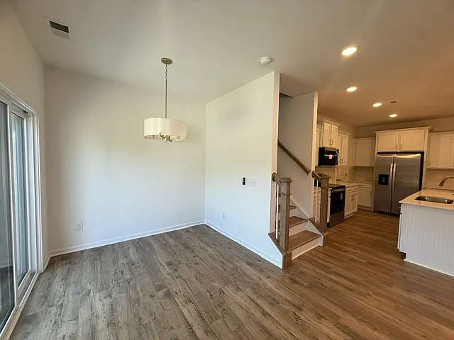 3809 Biddle St — Photo 6