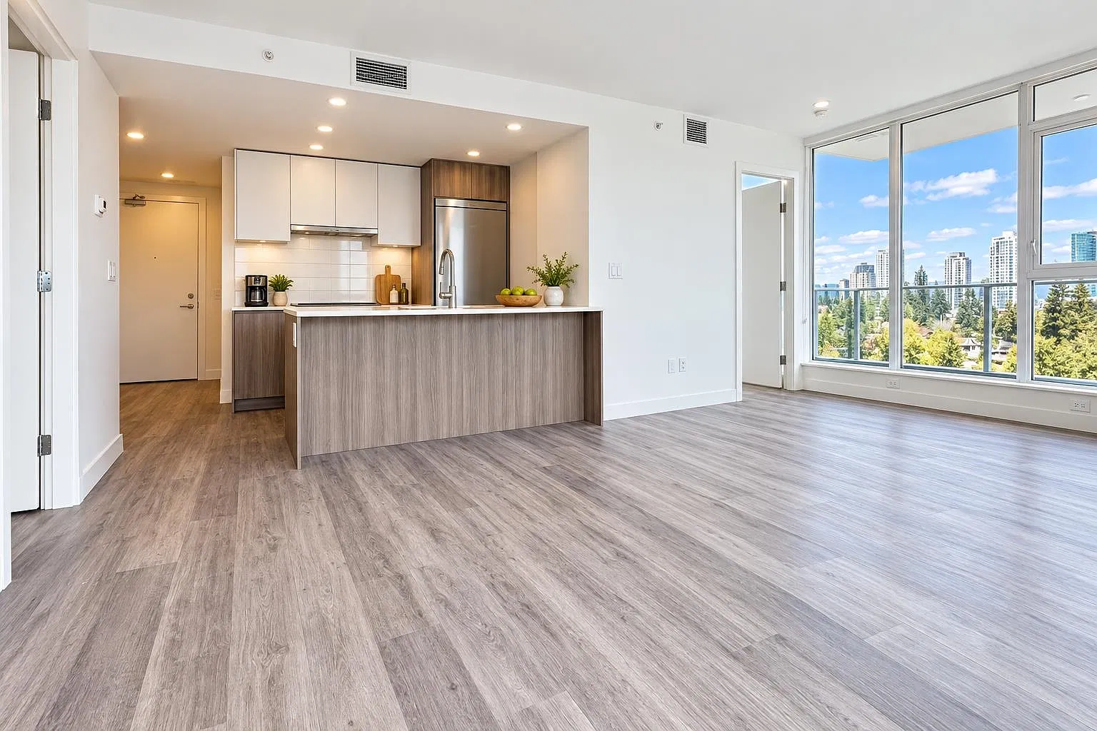 2 bed, 780 sqft, $2,500 — Photo 3