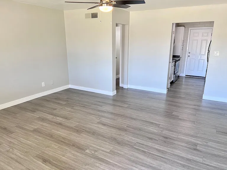 2629 E Turney Ave #4 — Photo 14