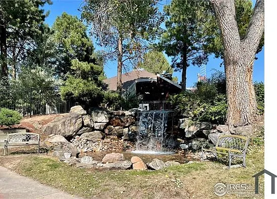 3 bed, 113 sqft, $2,400 — Photo 2