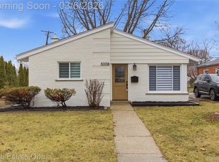 5008 McKinley St, Dearborn Heights, MI 48125