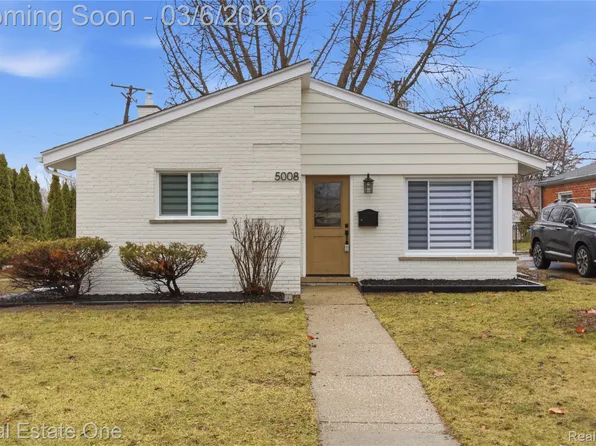 5008 McKinley St, Dearborn Heights, MI 48125