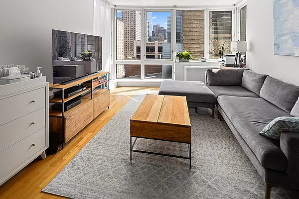 Rented by Corcoran | media 10