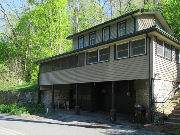 728 Spring Creek Rd, Bellefonte, PA 16823
