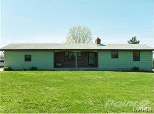 1746 W Linda Ln, Robertsville, MO 63072