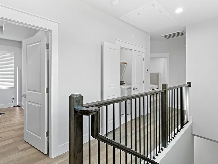 2508 Gray St — Photo 17