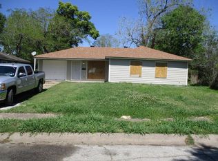 5915 Ridgeway Dr, Houston, TX 77033