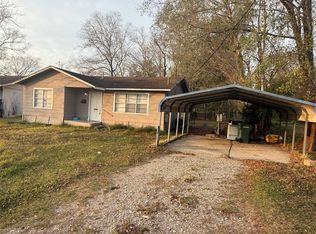 2210 Utica St, Beaumont, TX 77703