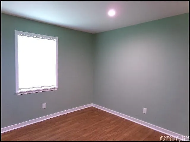 7910 Burnelle Dr — Photo 12