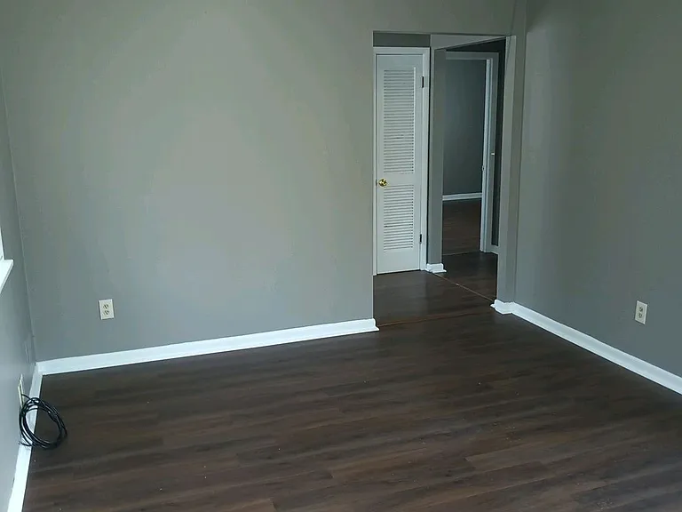 4113 La Salle Ave — Photo 5