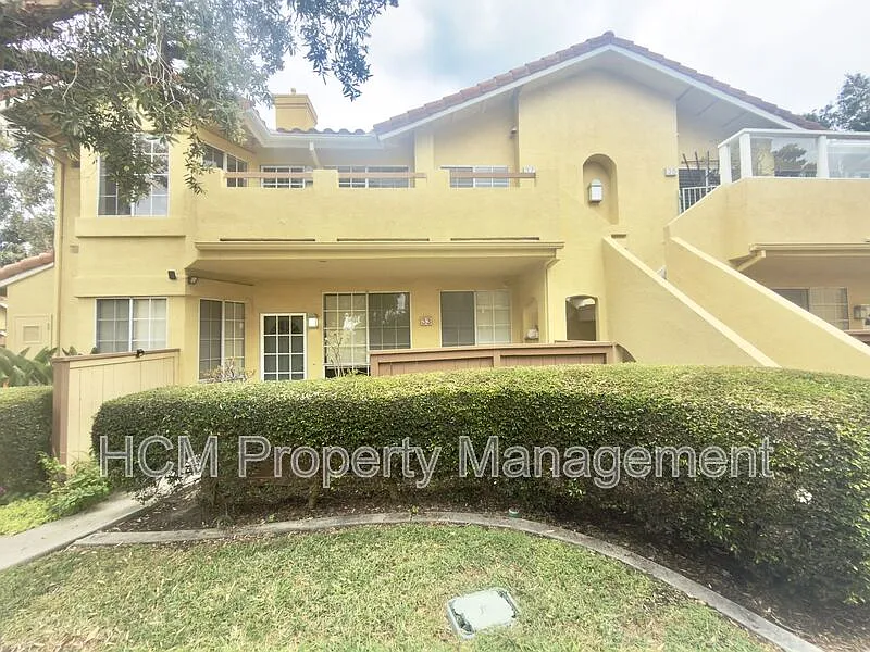 2 bed, 2.0 bath, 1032 sqft, $3,100 — Photo 1