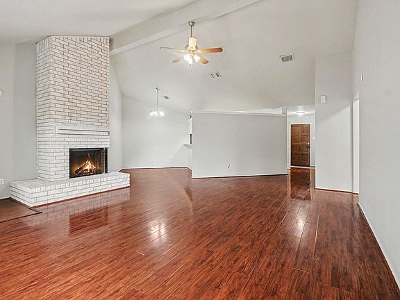 5th image of 16715 Manowar Ln