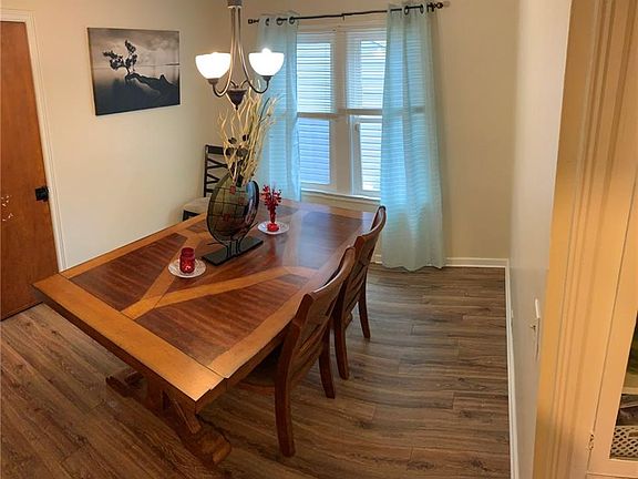 4th image of 240 Delray Ave