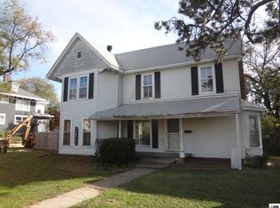 206 E 2nd St, Minneapolis, KS 67467