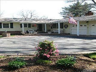 4th image of 23 Windham Dr