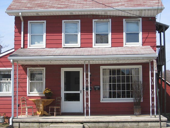 2nd image of 603 Frederick St