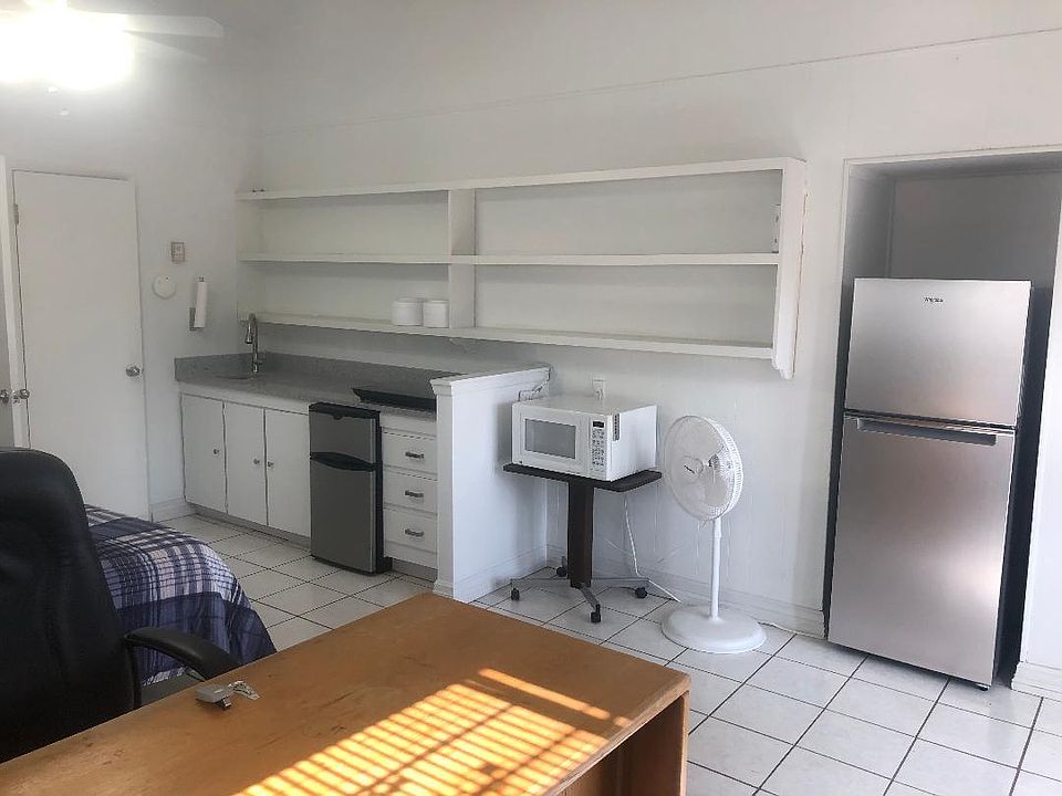 1st image of 3233 Mesa Verde Dr #22