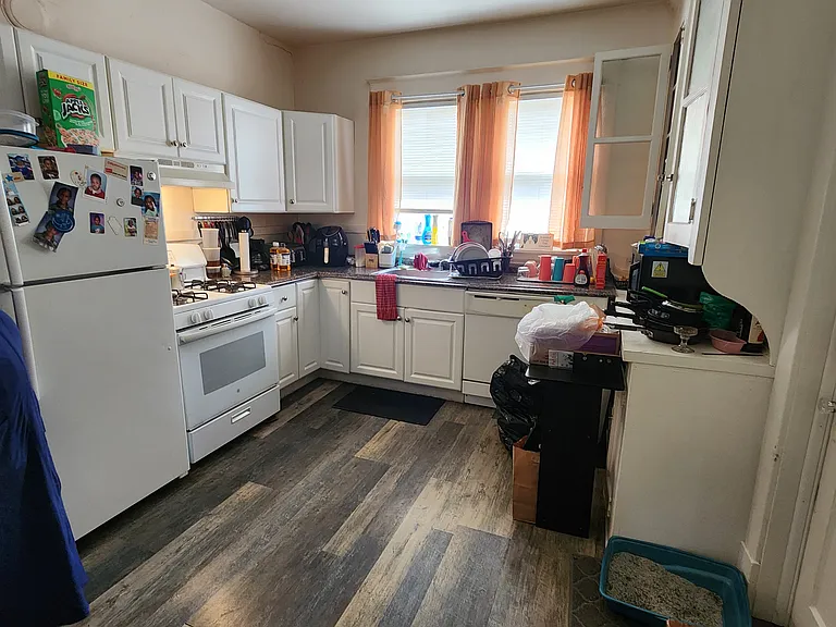 832 Jay St #2 — Photo 5