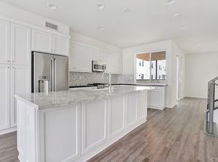 1688 Shoreline Way, Costa Mesa, CA 92627